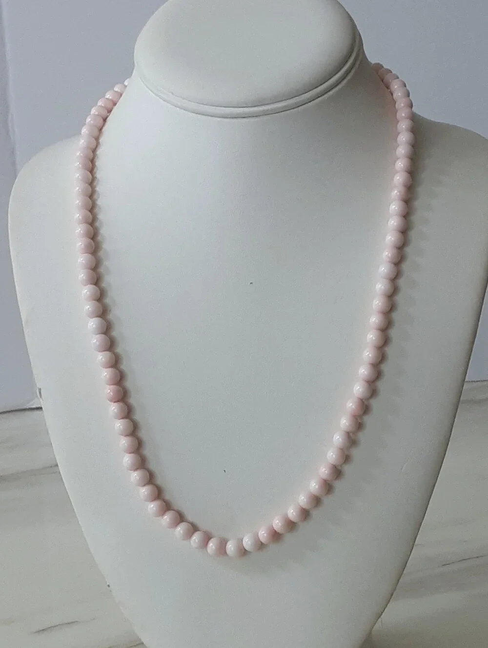 Organic Queen Conch Shell Beaded Stretch Bracelet or Necklace 11